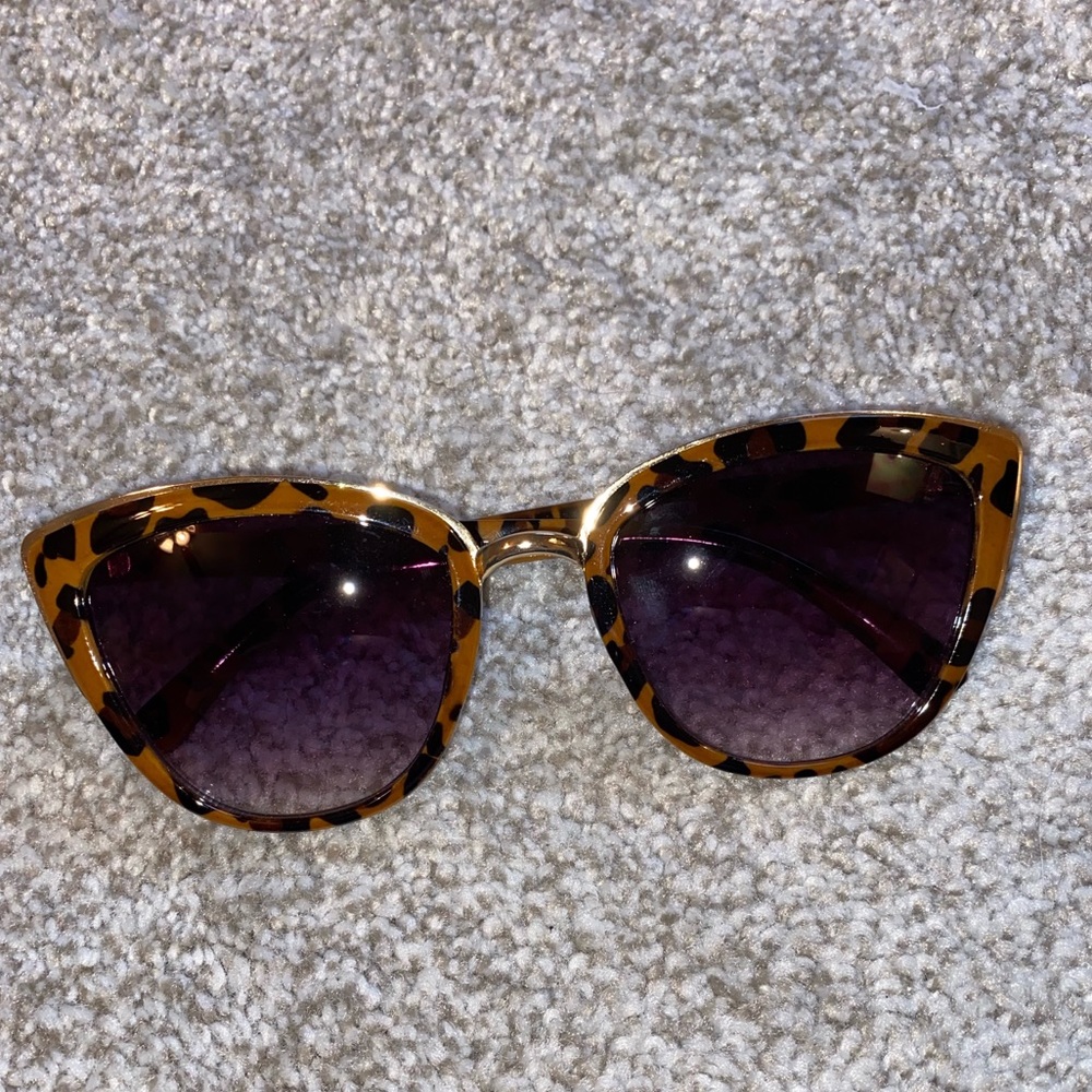 NWOT A New Day Cat Eye Sunglasses